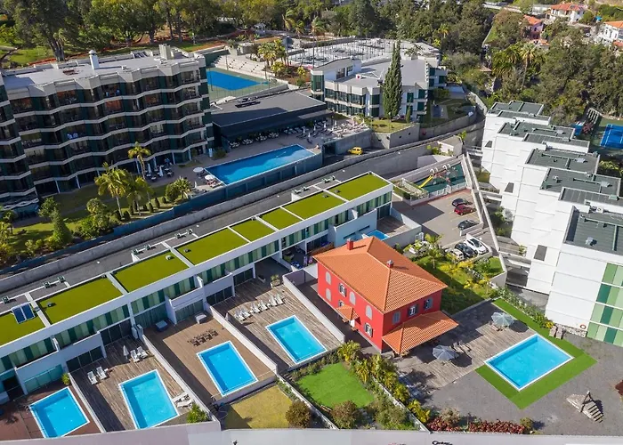 Century House With Private Pool By Madeira Villa *